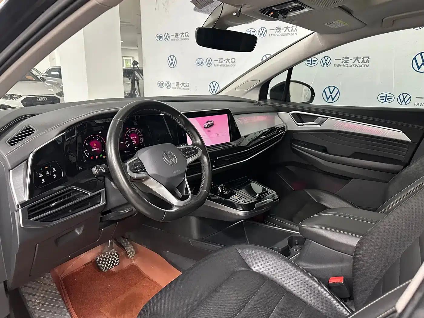 2022 Range Rover 380TSI 4WD Luxury Pro 6-seater — миниатюра 10