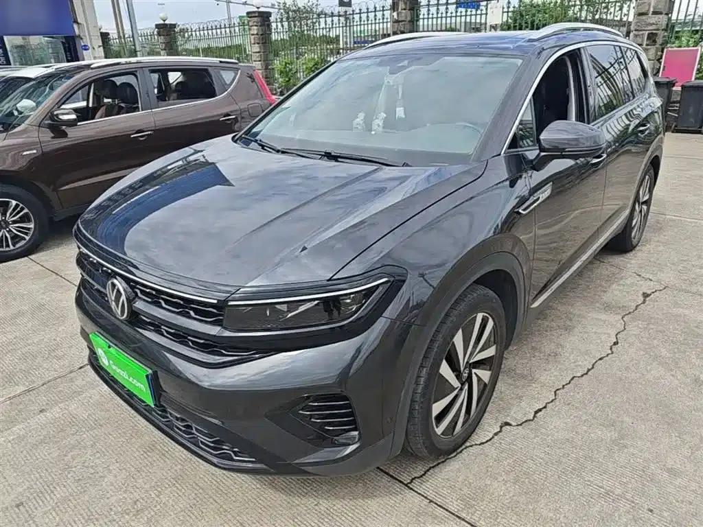 2022 Range Rover 380TSI 4WD Luxury Pro 6-seater — миниатюра 2