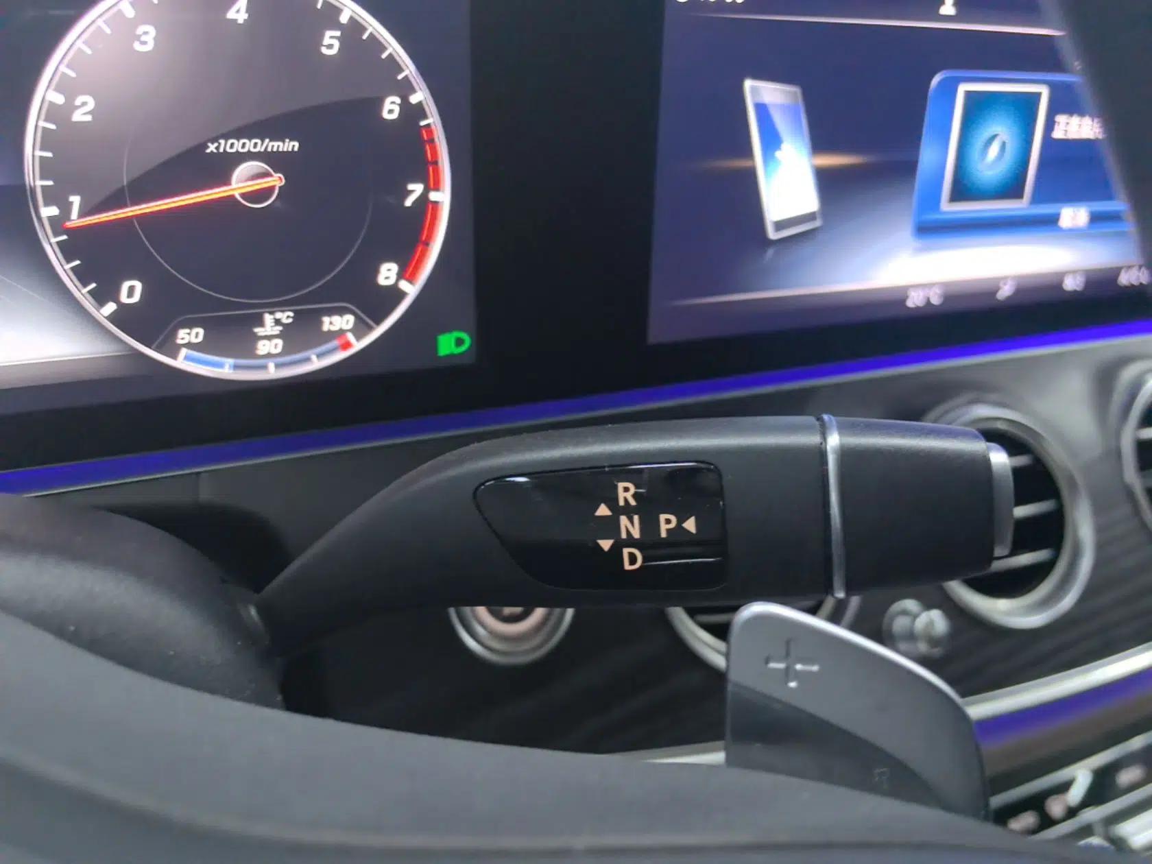 Used Mercedes-Benz E-Class 2019 Restyled E 300 L Sporty and Stylish Edition — миниатюра 16