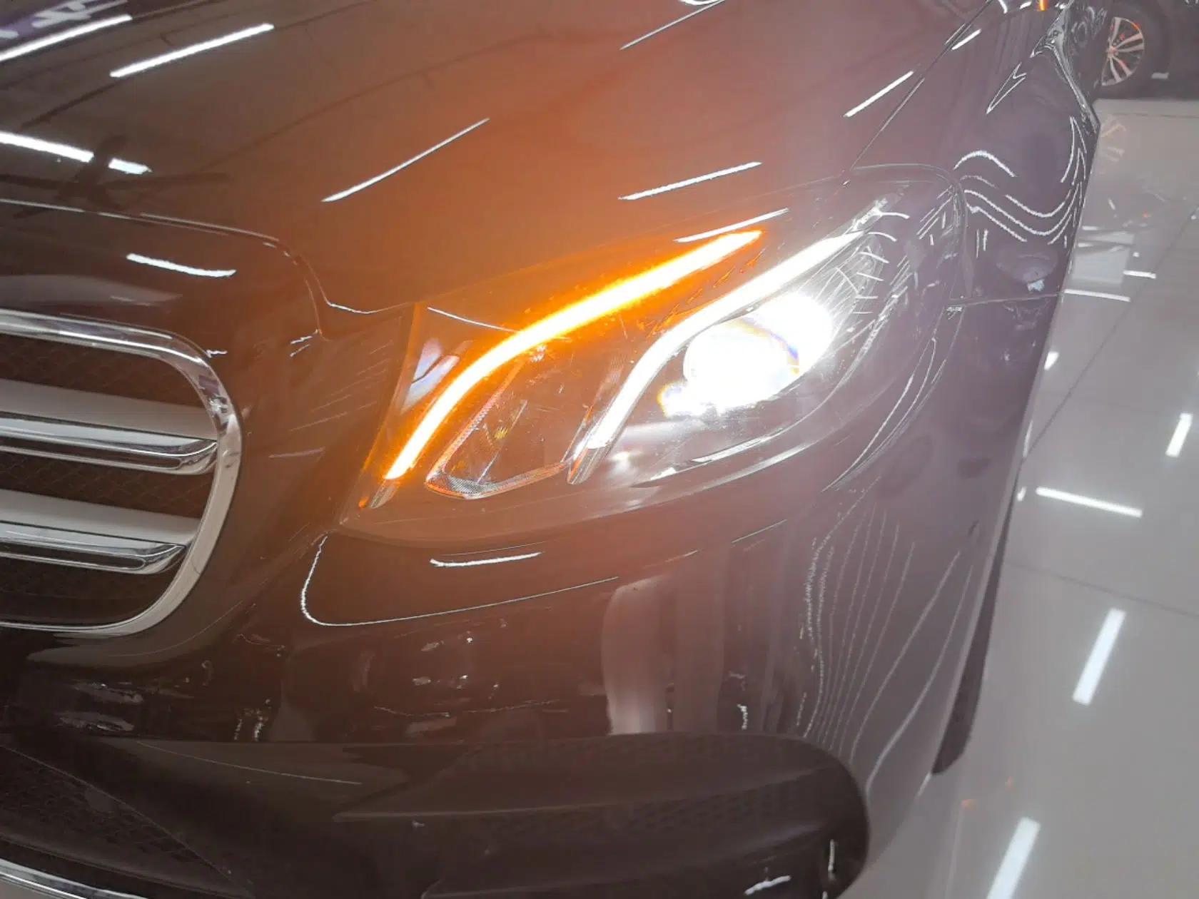 Used Mercedes-Benz E-Class 2019 Restyled E 300 L Sporty and Stylish Edition — миниатюра 8