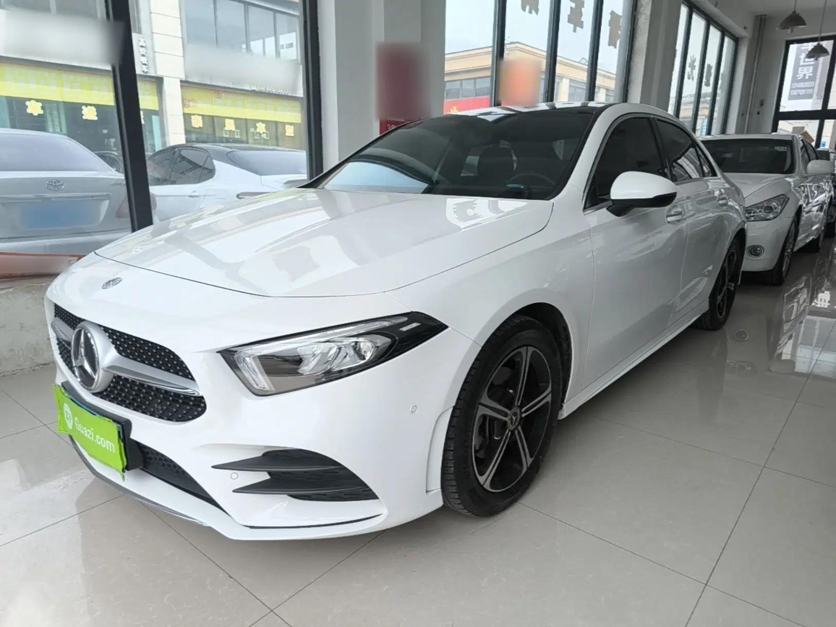 Used Mercedes-Benz A-Class 2022 Revised Version A 200 L Sport Sedan Fashionable Style — миниатюра 1