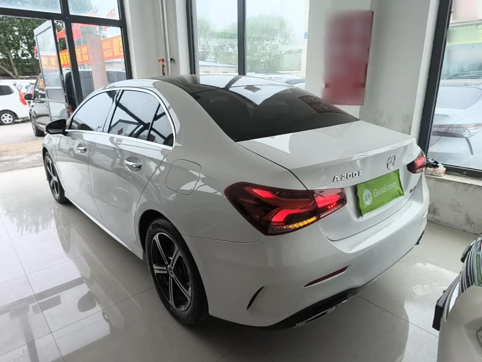 Used Mercedes-Benz A-Class 2022 Revised Version A 200 L Sport Sedan Fashionable Style — миниатюра 4