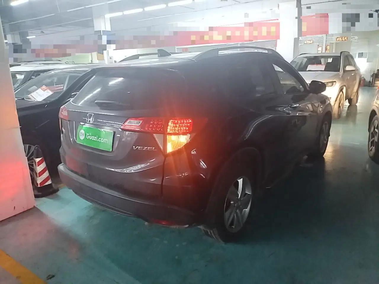 Used Honda Vezel 2020 1.5L CVT Elite Edition — миниатюра 6