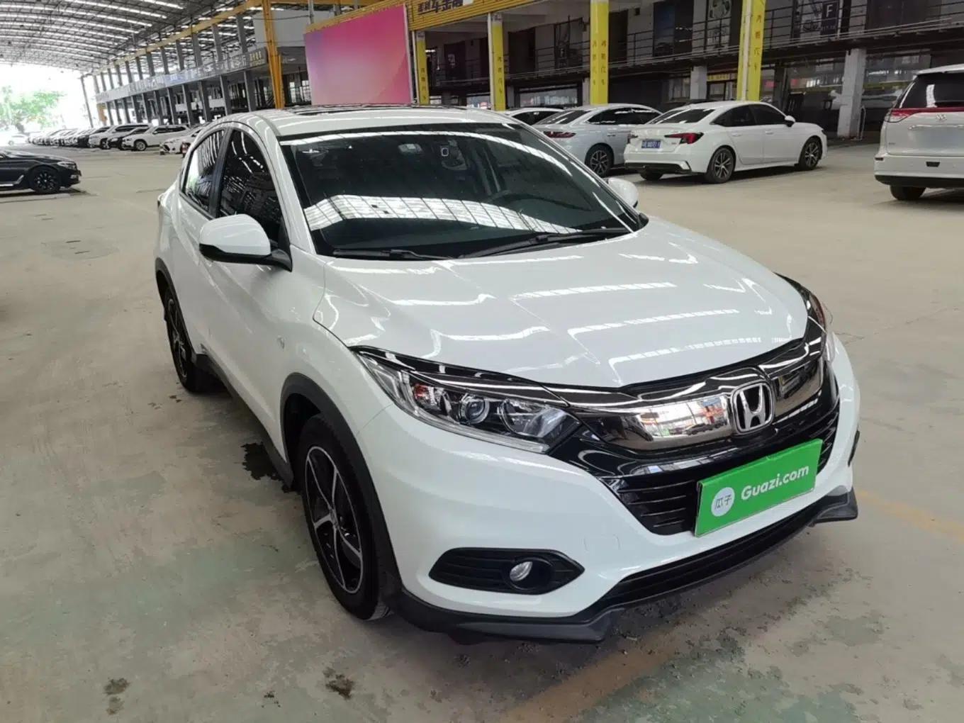 Used Honda Vezel 2020 1.5L CVT Pioneer Edition — миниатюра 12