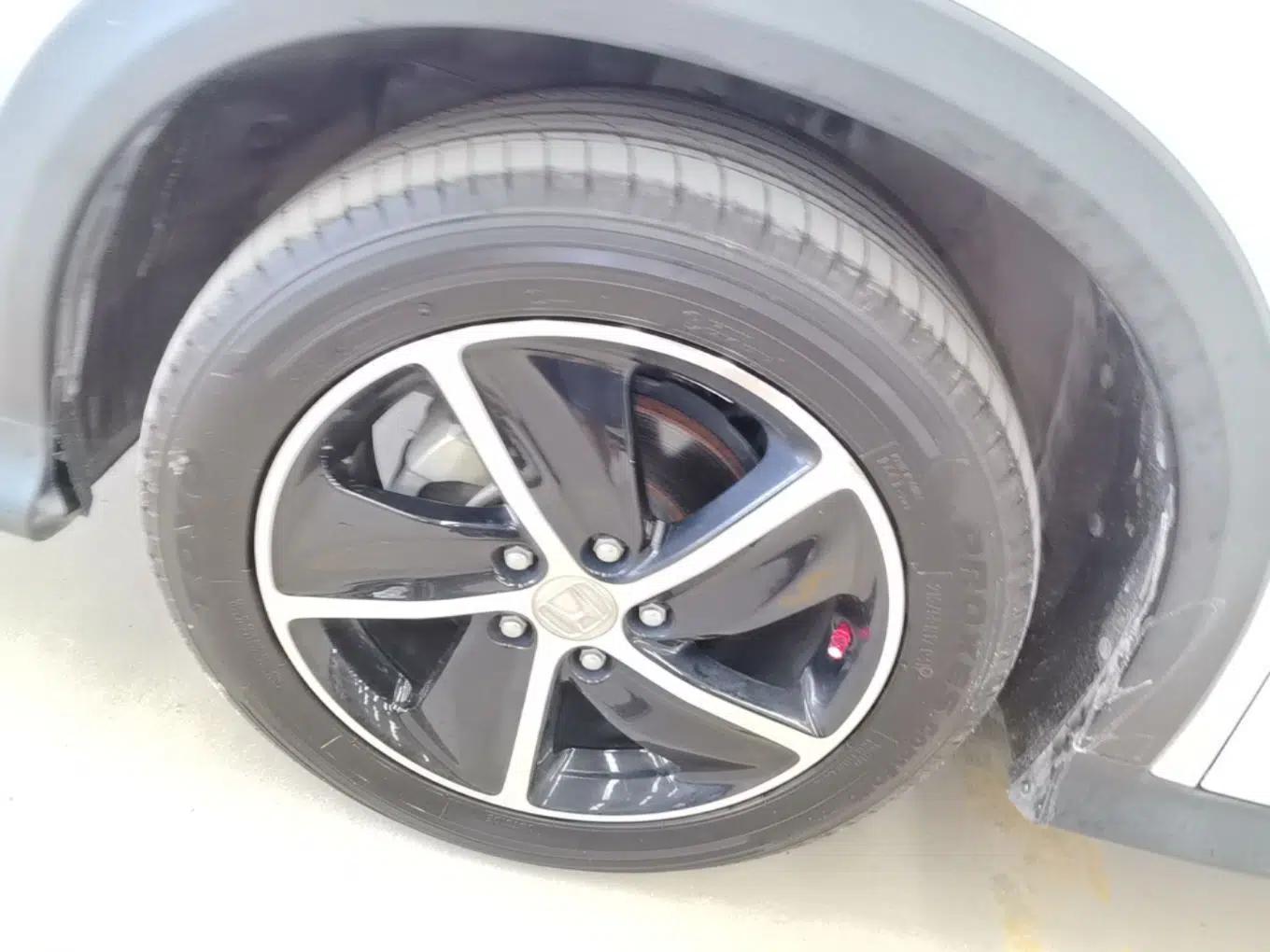 Used Honda Vezel 2020 1.5L CVT Pioneer Edition — миниатюра 15