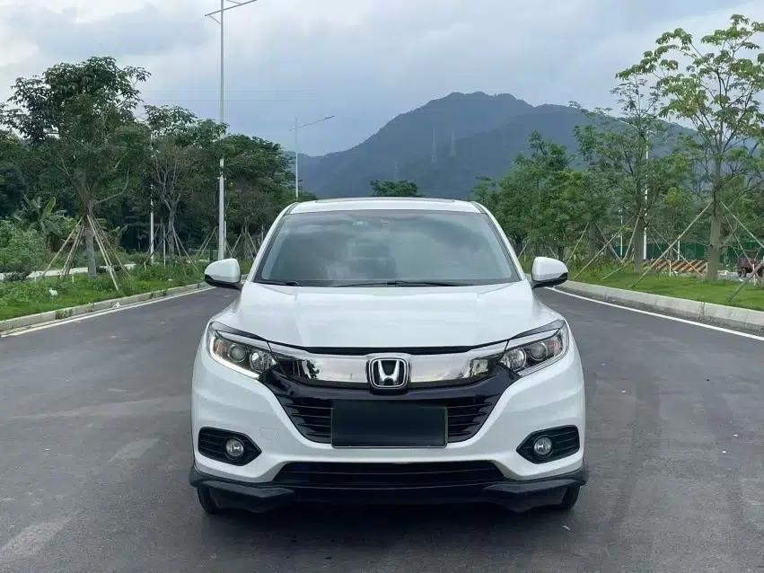 Used Honda Vezel 2020 1.5L CVT Pioneer Edition — миниатюра 18