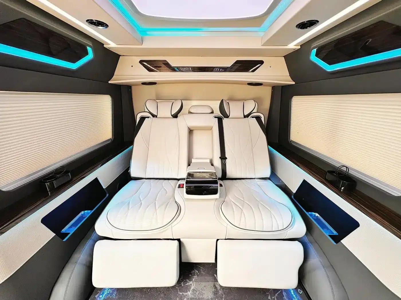 2024 HIACE 3.5L Automatic — миниатюра 18