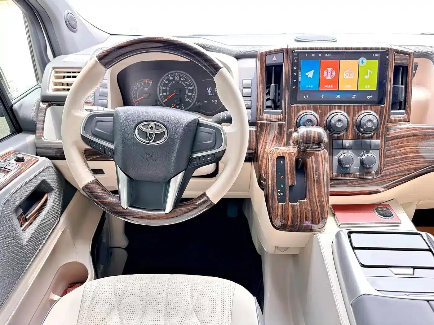 2024 HIACE 3.5L Automatic — миниатюра 21