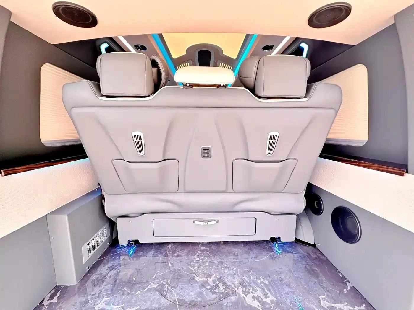 2024 HIACE 3.5L Automatic — миниатюра 32