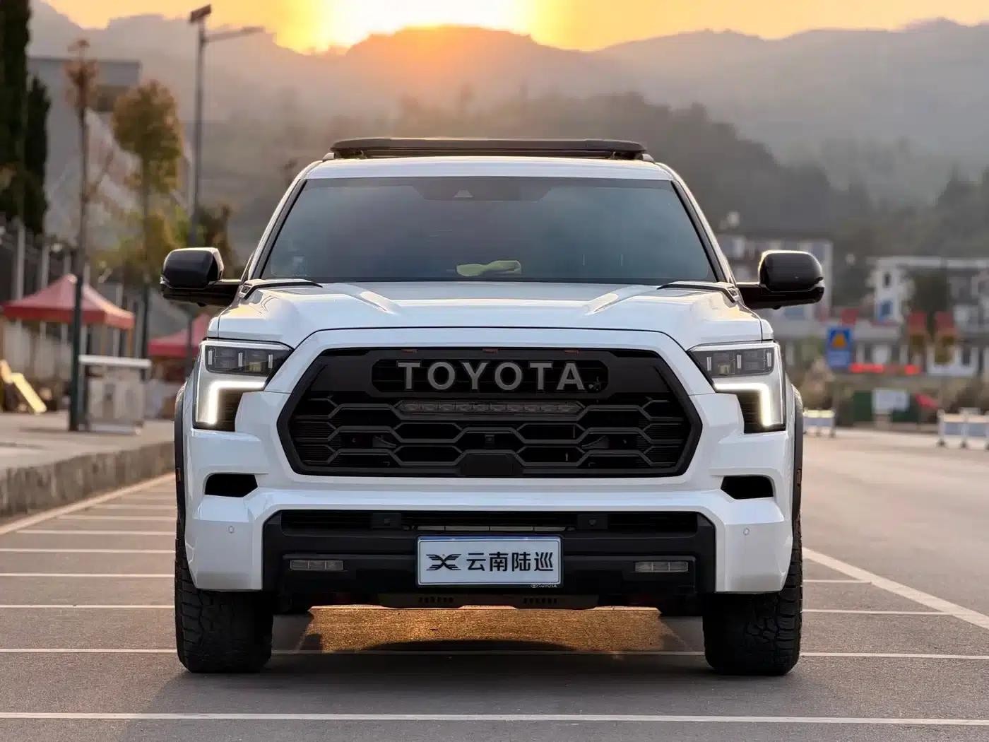 2024 Sequoia 3.5L Automatic — миниатюра 2