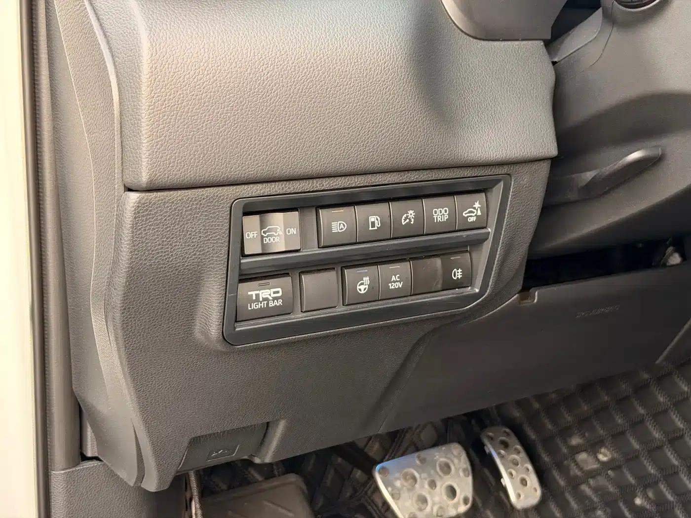 2024 Sequoia 3.5L Automatic — миниатюра 12