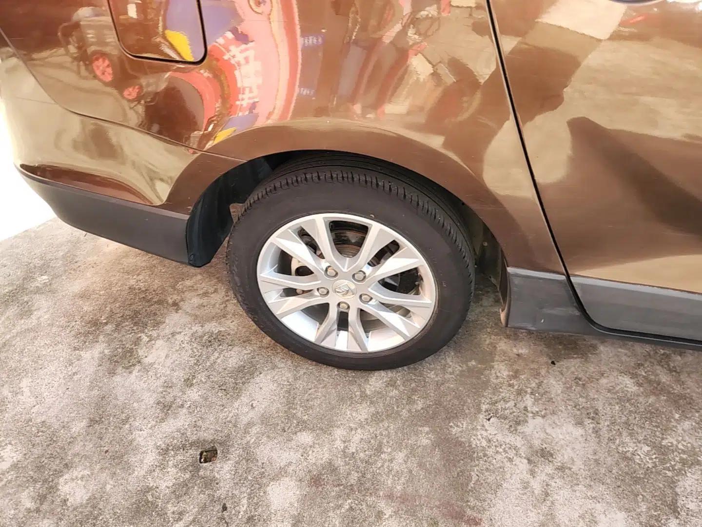 Used Baojun 730 2014 1.5L manual Comfort ESP version 7 seats — миниатюра 11