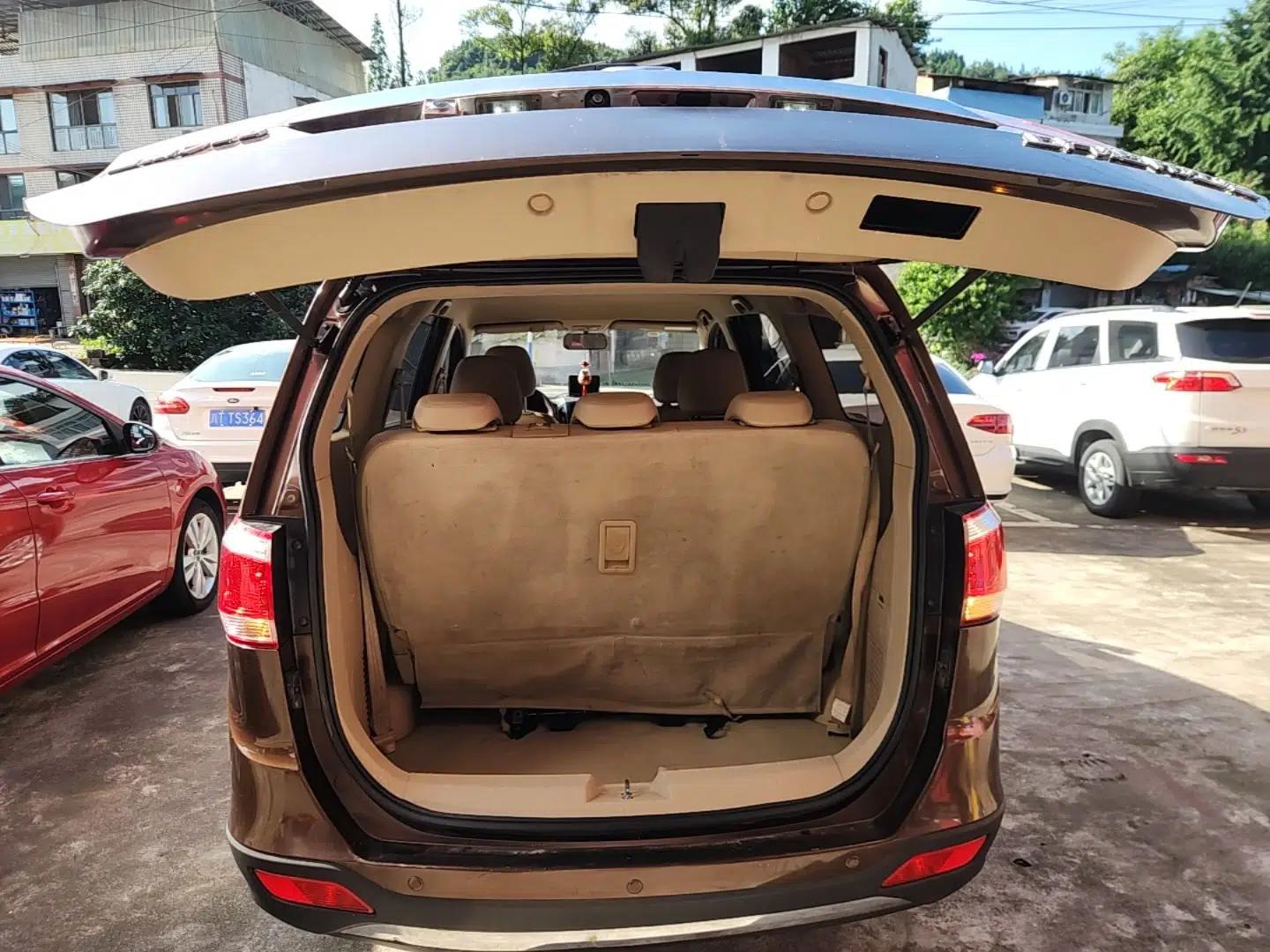 Used Baojun 730 2014 1.5L manual Comfort ESP version 7 seats — миниатюра 22