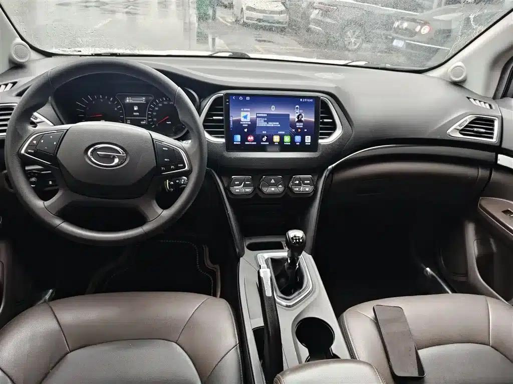 Trumpchi GS4 2017 200T Manual 2WD Elite Edition — миниатюра 10