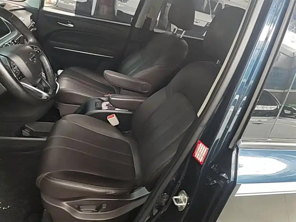 Trumpchi M6 2019 270T DCT Premium Edition (7-seater) National VI Emission Standard — миниатюра 15