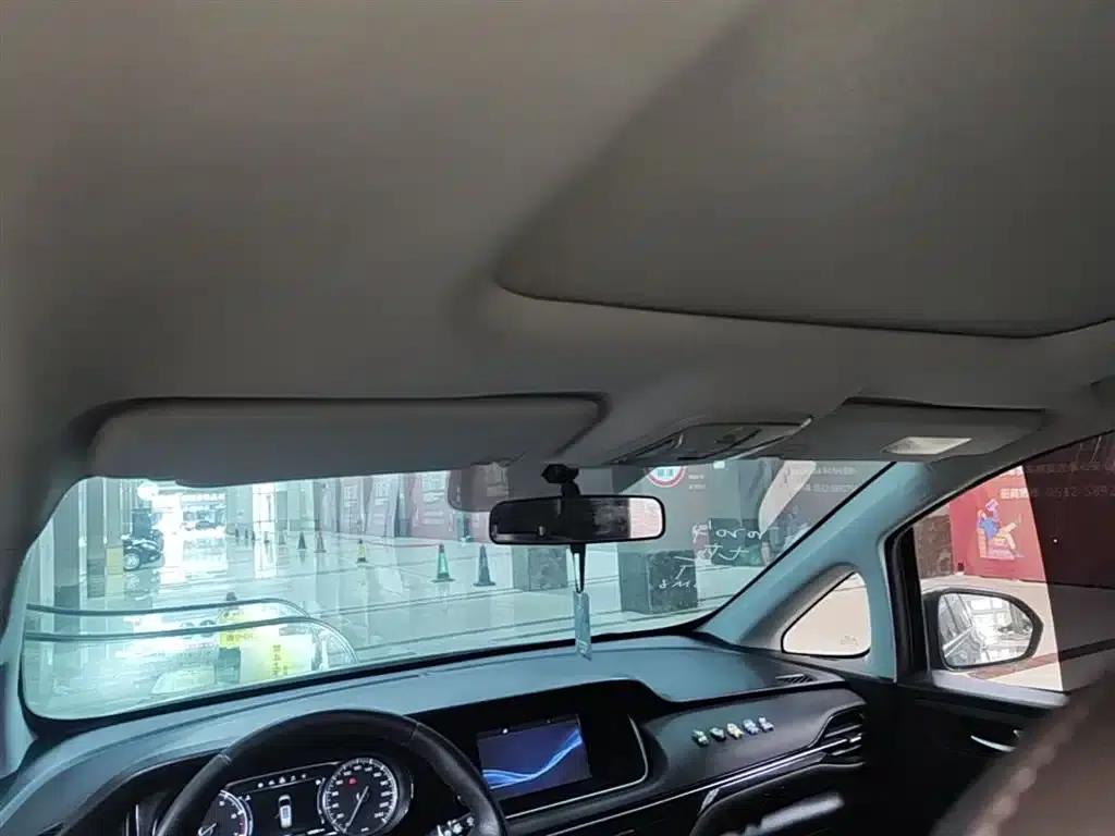 Trumpchi M6 2019 270T DCT Premium Edition (7-seater) National VI Emission Standard — миниатюра 18