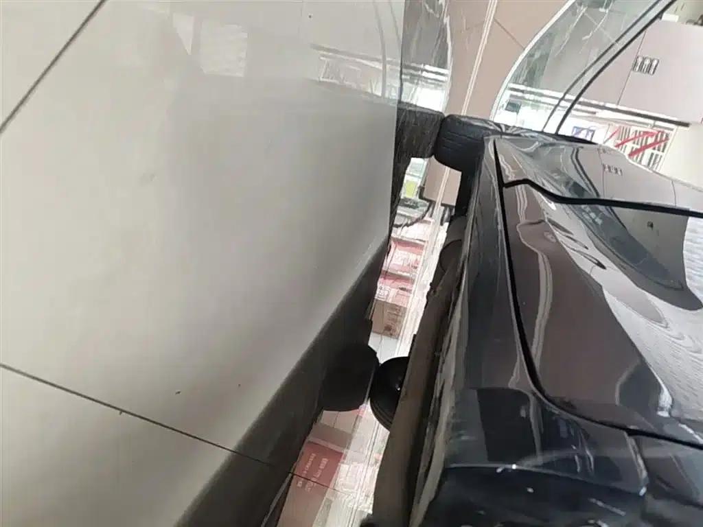 Trumpchi M6 2019 270T DCT Premium Edition (7-seater) National VI Emission Standard — миниатюра 22