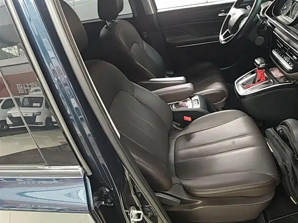 Trumpchi M6 2019 270T DCT Premium Edition (7-seater) National VI Emission Standard — миниатюра 25