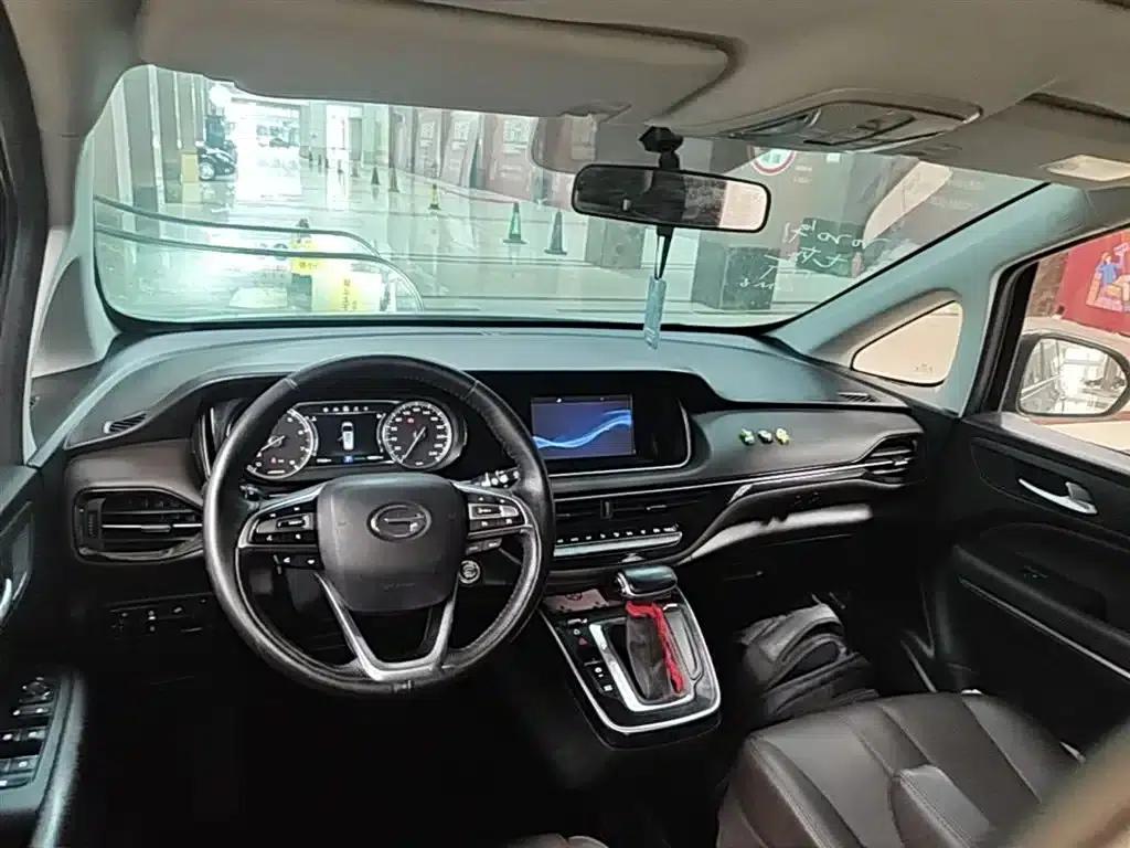 Trumpchi M6 2019 270T DCT Premium Edition (7-seater) National VI Emission Standard — миниатюра 10