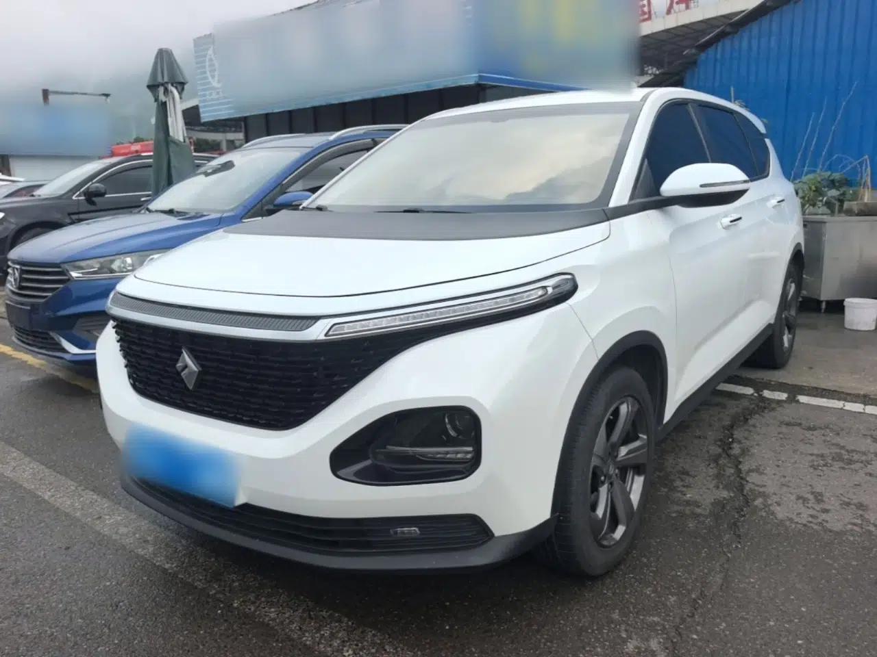 Used Baojun RM-5 2019 1.5T CVT Elite Version with 24-Hour Online Service 5 Seats — миниатюра 1