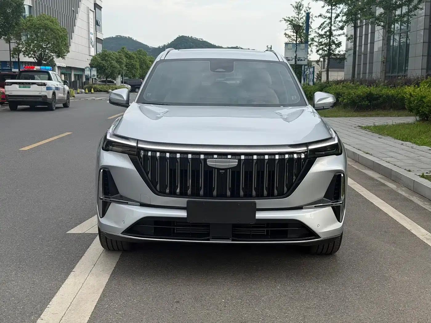 Geely Boyue L 2025 Fourth Generation 1.5TD DCT (Mountain and River) — миниатюра 3