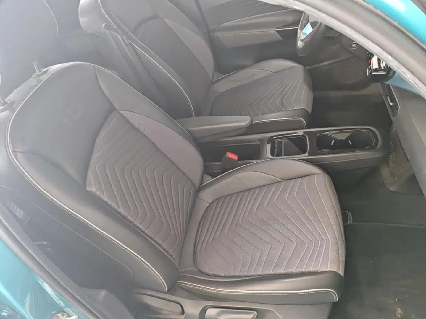 Used Volkswagen ID.3 2022 Active Pure Intelligent Enjoyment Edition — миниатюра 24