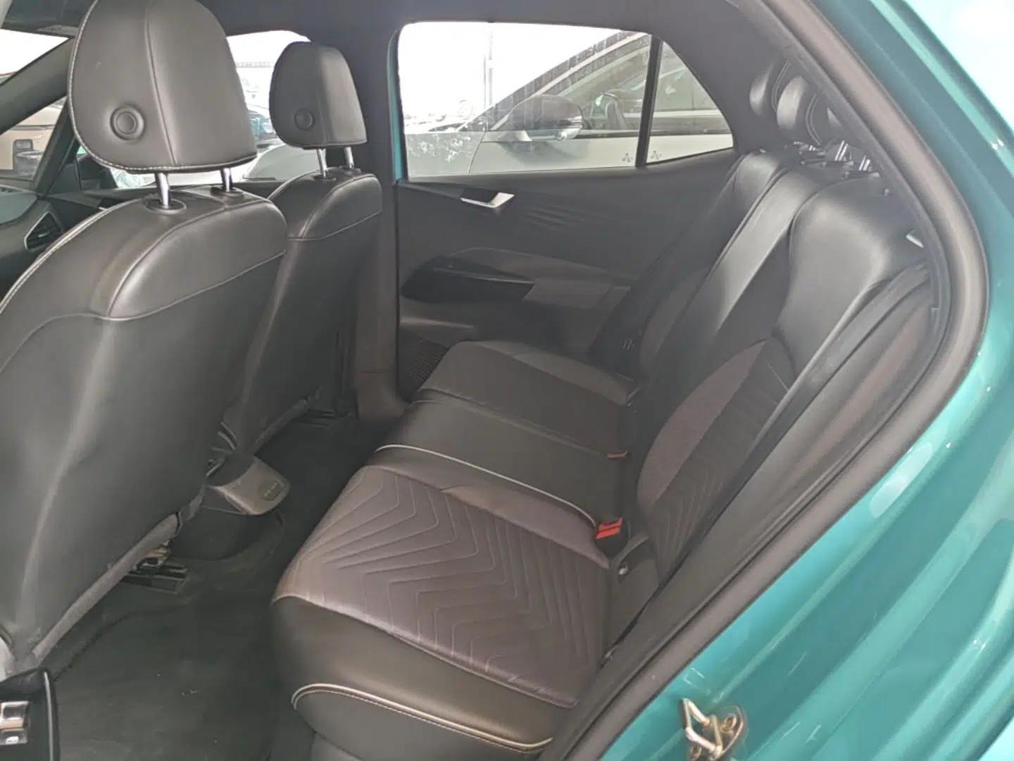 Used Volkswagen ID.3 2022 Active Pure Intelligent Enjoyment Edition — миниатюра 25