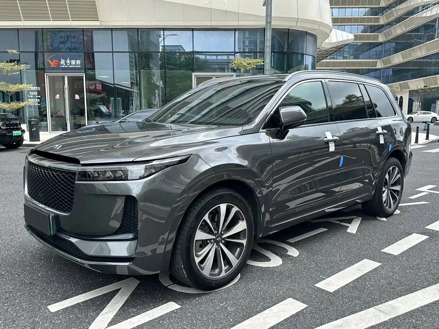 Li Auto ONE 2020 Extended Range 6-Seater — миниатюра 1