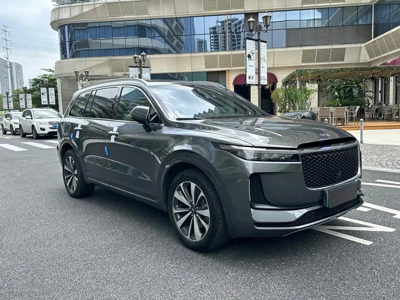 Li Auto ONE 2020 Extended Range 6-Seater — миниатюра 3