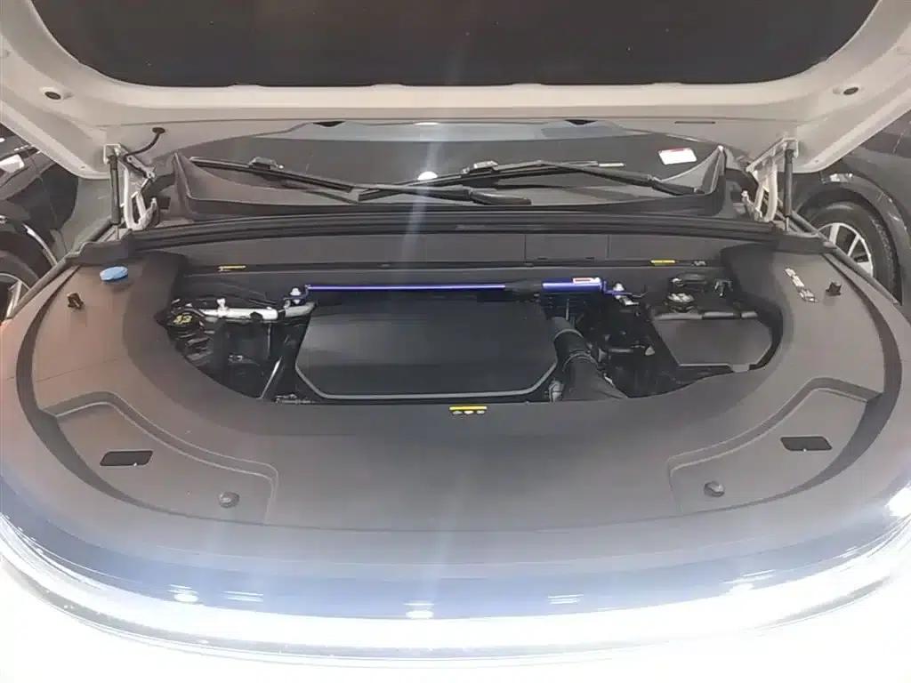 Li Auto L7 2023 Pro — миниатюра 20