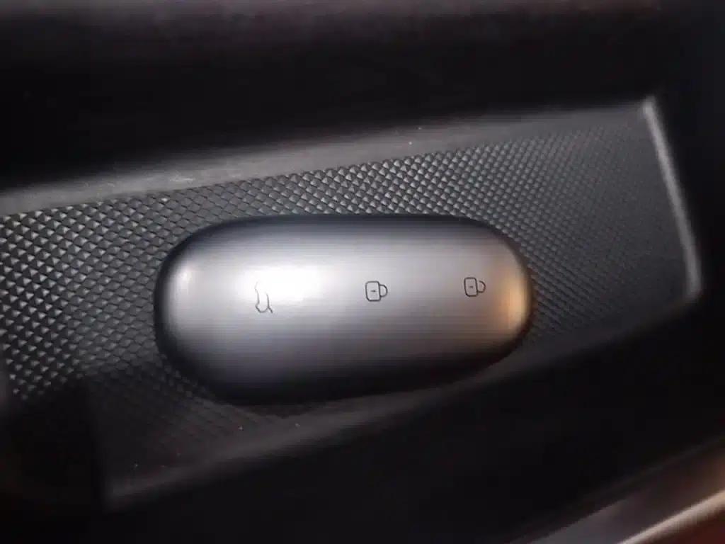 Li Auto L7 2023 Pro — миниатюра 9
