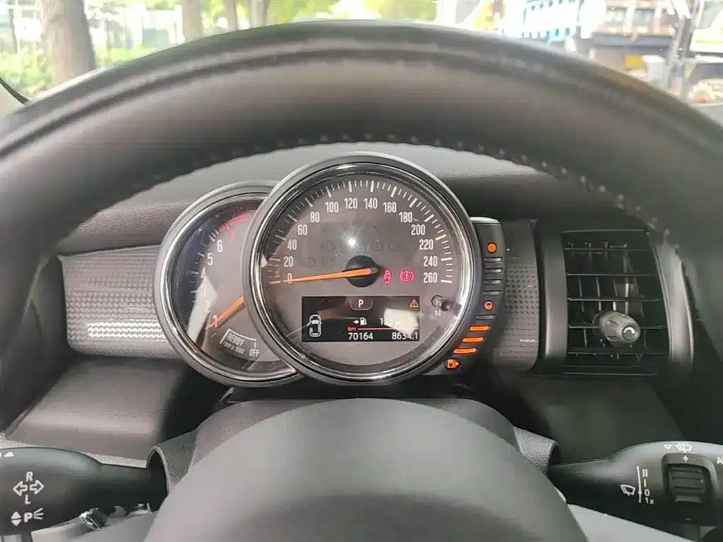 2016 MINI 1.5T COOPER 5-door version — миниатюра 12