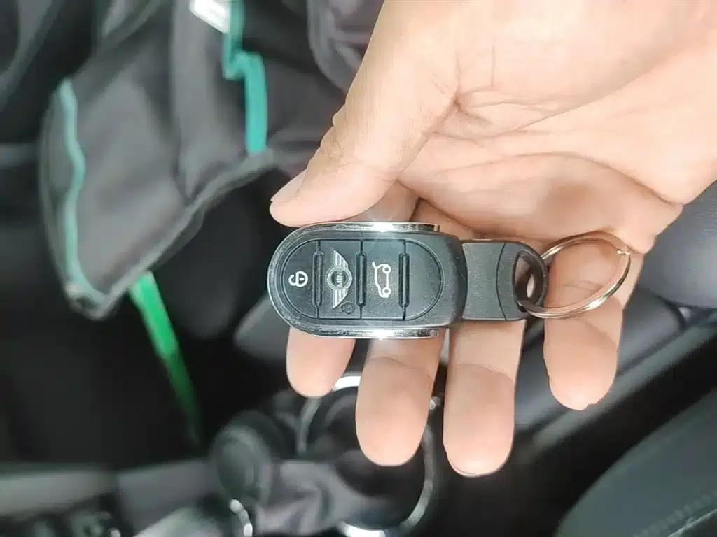 2016 MINI 1.5T COOPER 5-door version — миниатюра 9