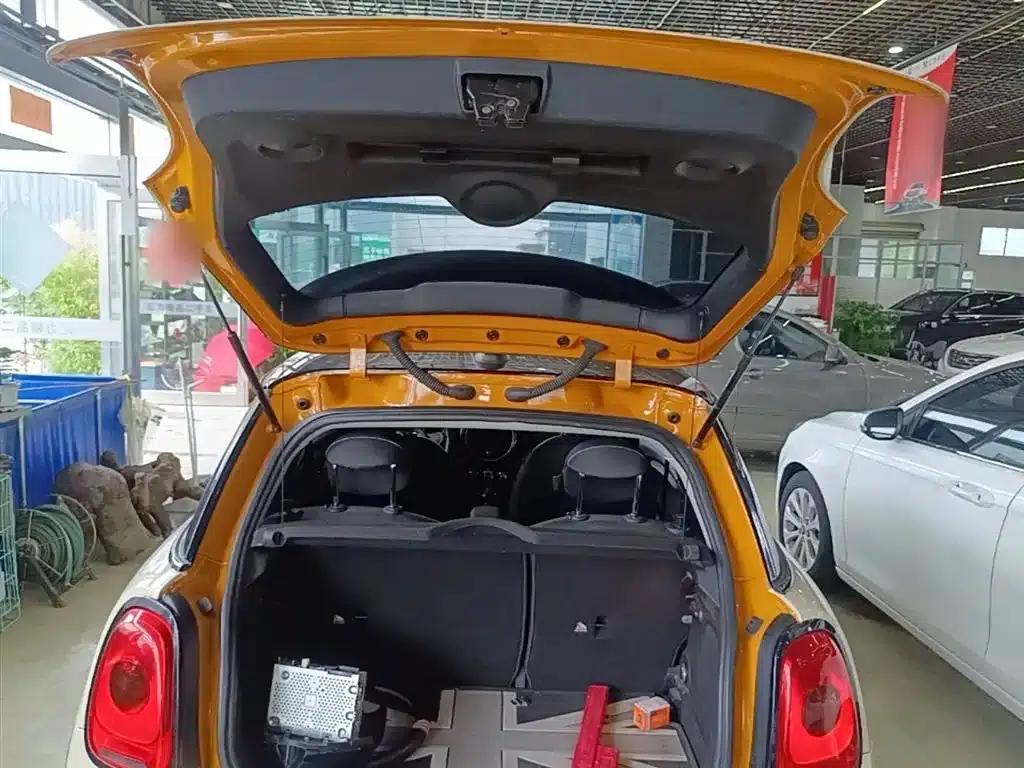 2014 MINI 1.2T ONE — миниатюра 19
