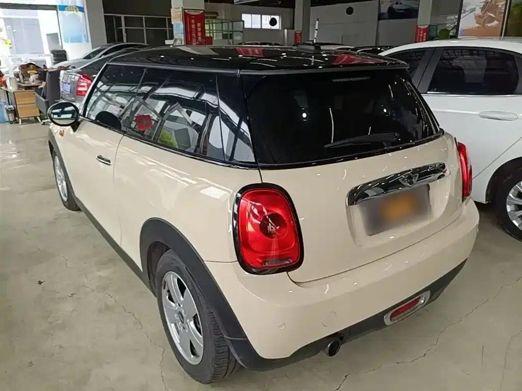 2014 MINI 1.2T ONE — миниатюра 5