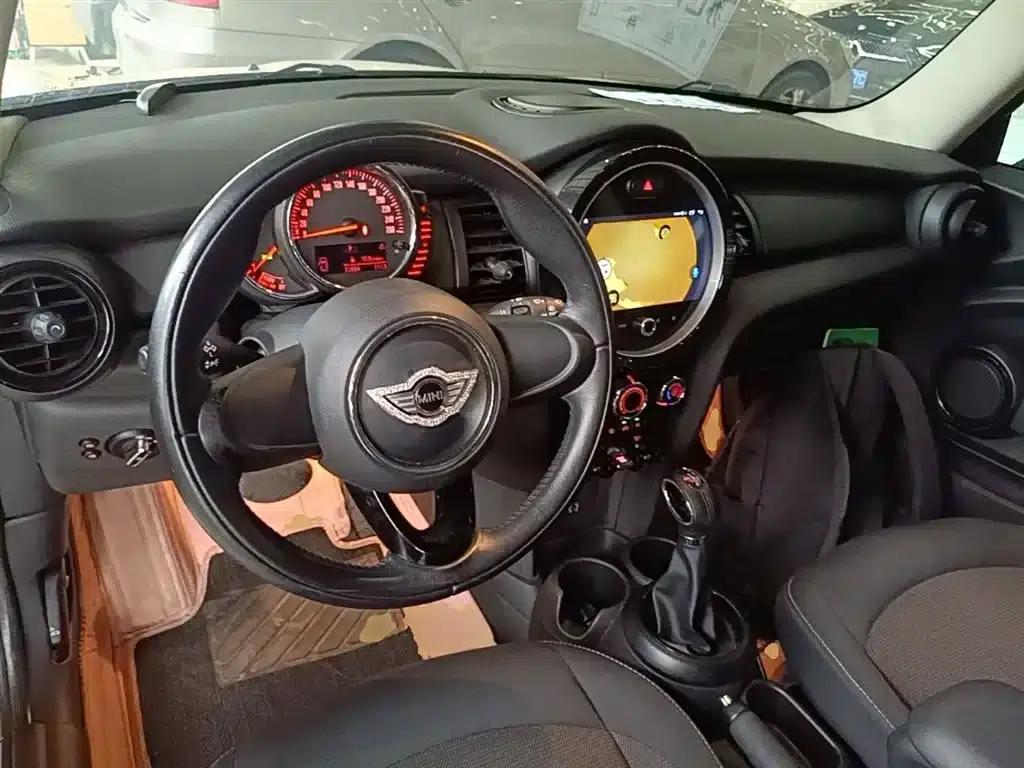 2014 MINI 1.2T ONE — миниатюра 10