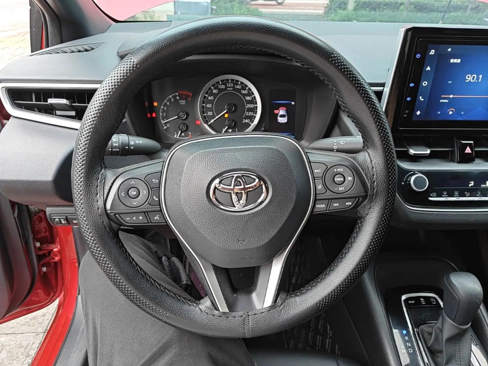 Used Toyota Levin 2022 185T CVT Luxury Edition — миниатюра 13