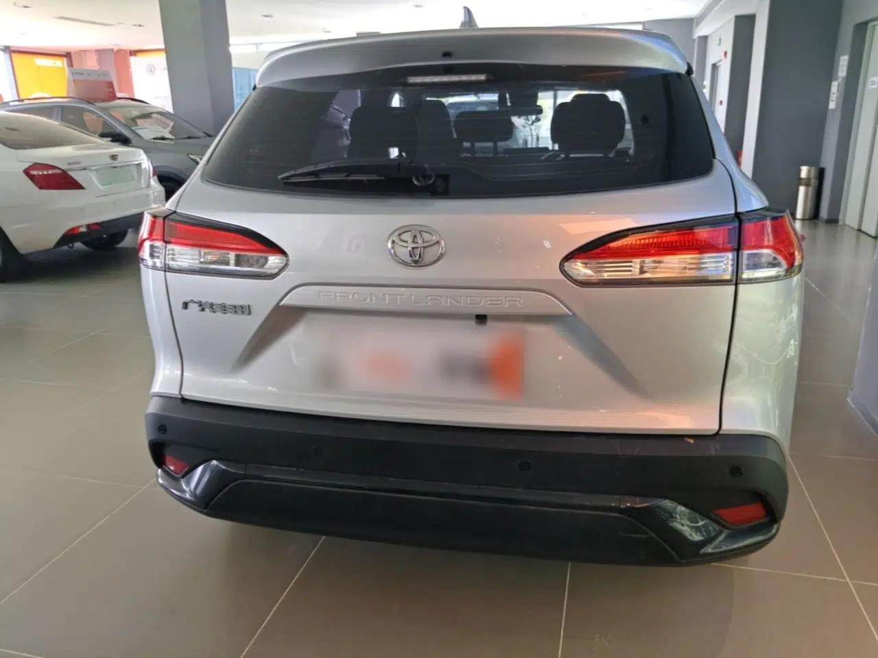 Used Toyota FRONTLANDER 2022 2.0L CVT Leading Edition — миниатюра 5