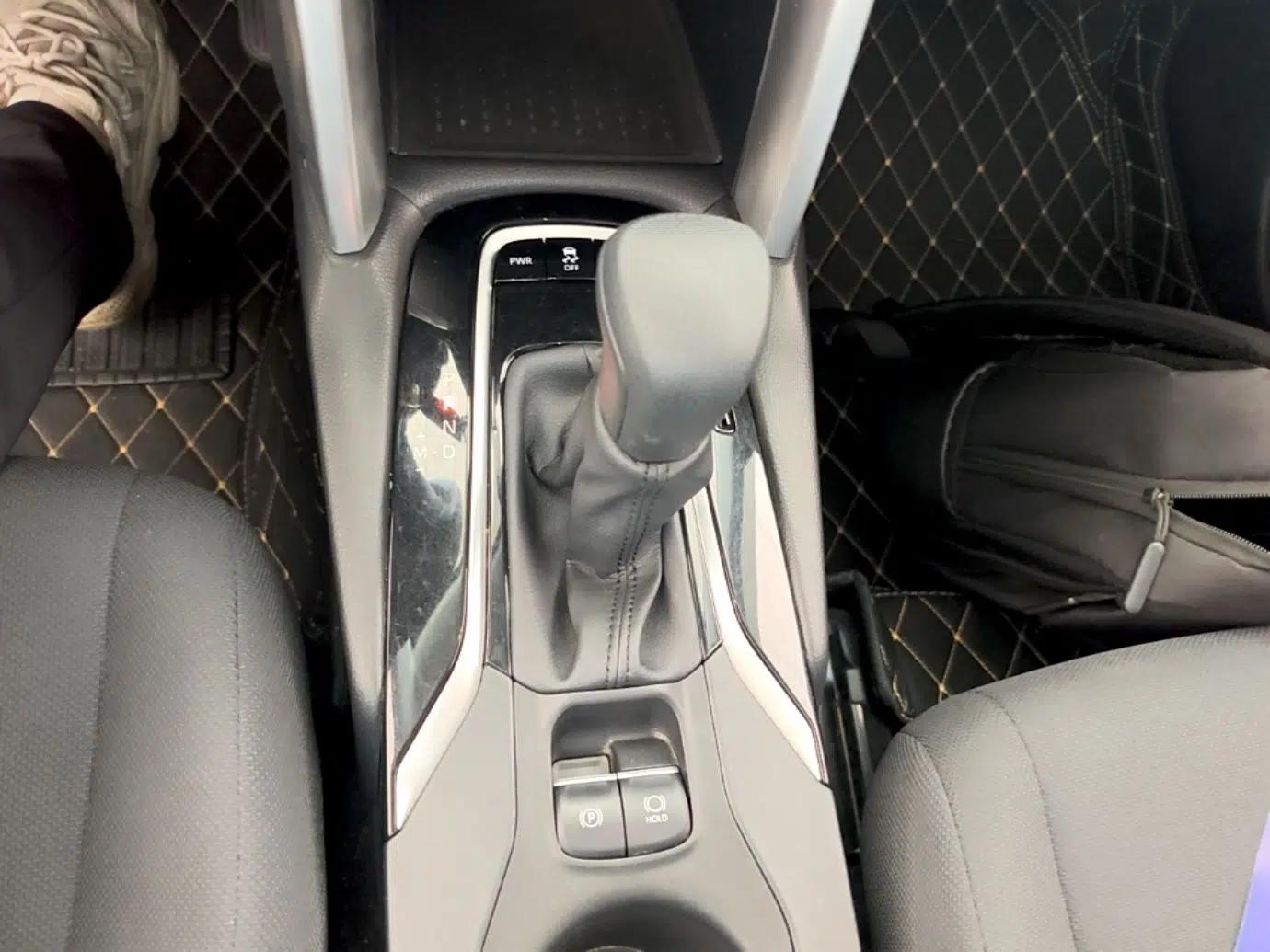 Used Toyota FRONTLANDER 2023 2.0L CVT Elite Edition — миниатюра 21