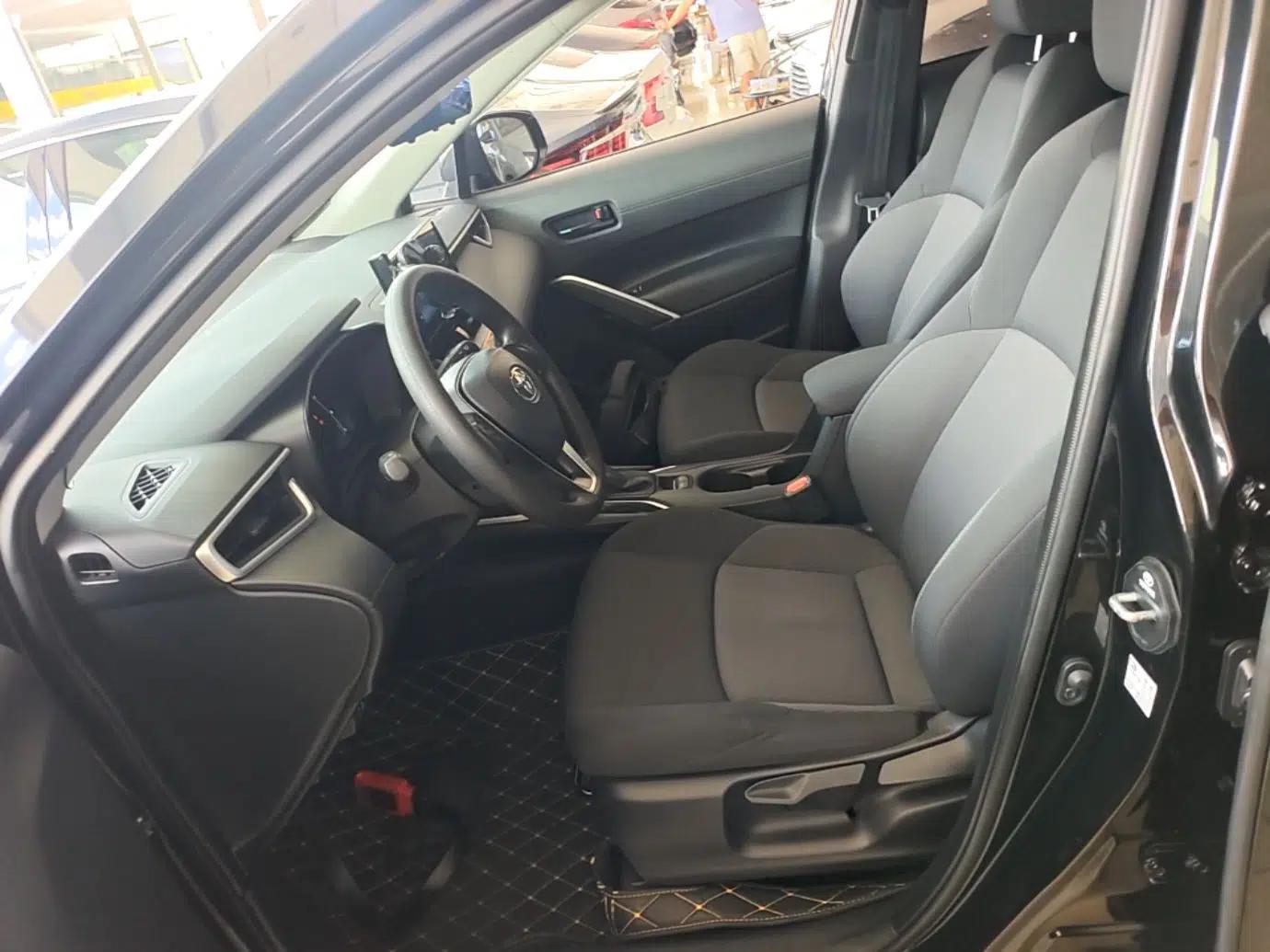 Used Toyota FRONTLANDER 2023 2.0L CVT Elite Edition — миниатюра 22