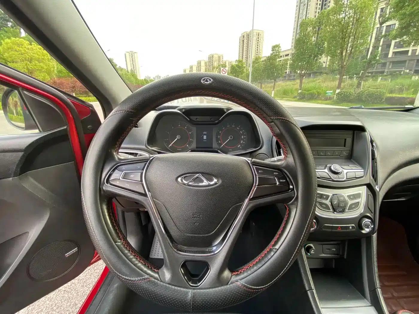 Chery Arrizo 5 2016 1.5L Manual Trendsetter Edition — миниатюра 9