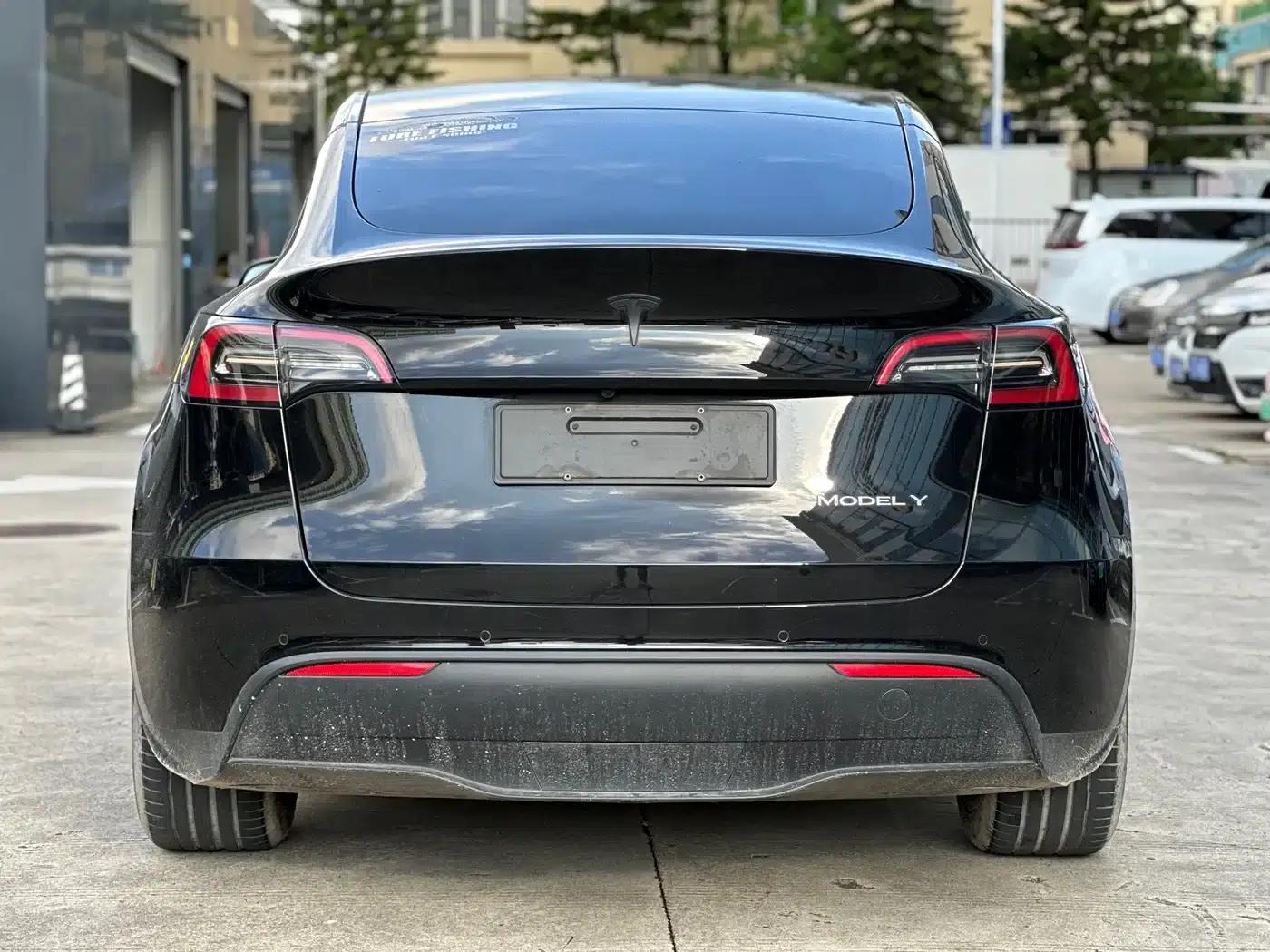 Model Y 2022 Facelift Rear-Wheel Drive Version — миниатюра 6