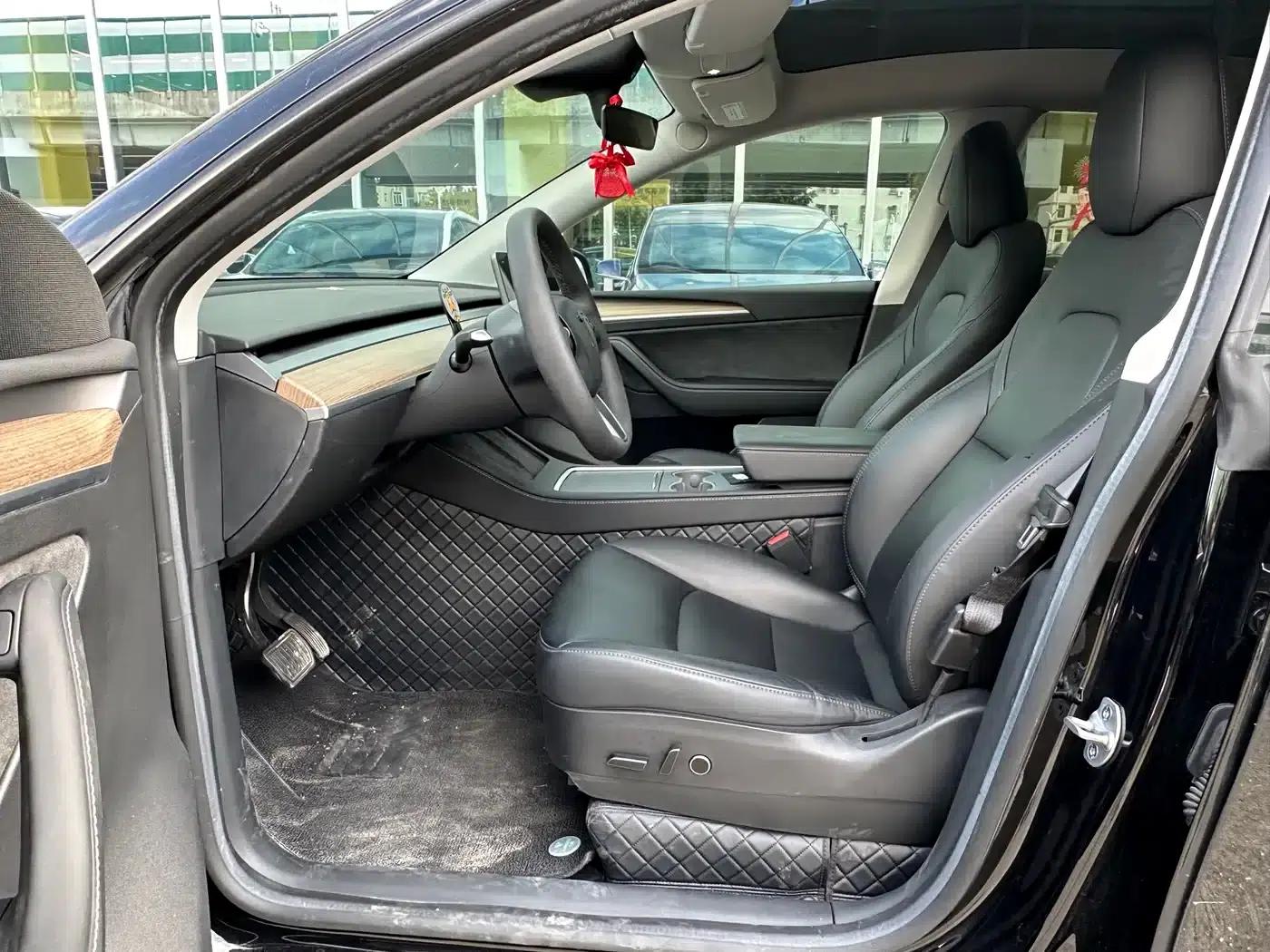 Model Y 2022 Facelift Rear-Wheel Drive Version — миниатюра 9