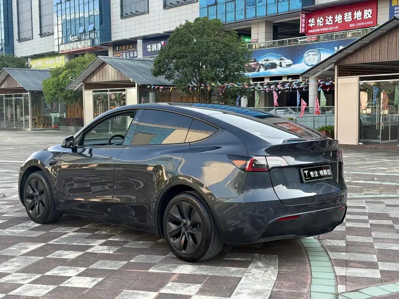 Model Y 2024 Rear-Wheel Drive — миниатюра 8