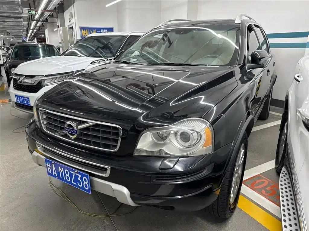 2014 XC Classic T5 Luxury Edition — миниатюра 1