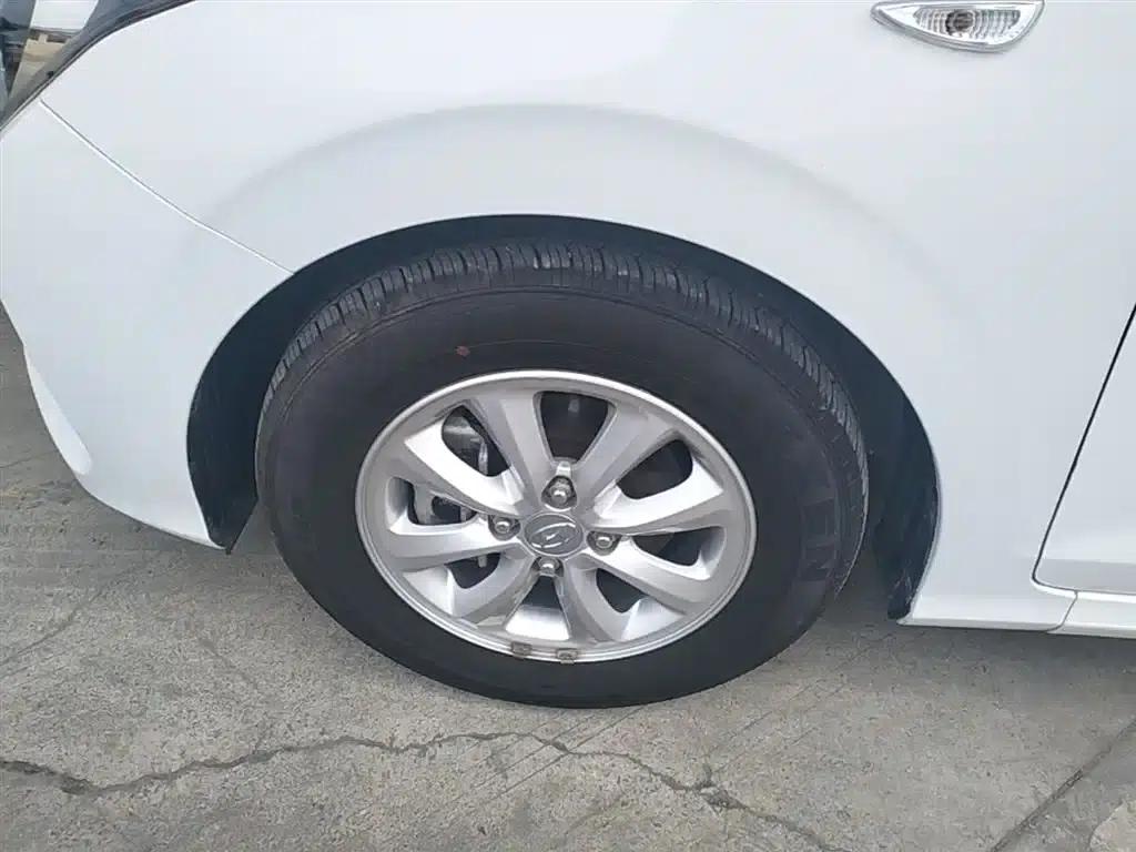 2017 Hyundai Reina 1.4L Automatic Premium Edition (China VI Emission Standard) — миниатюра 23