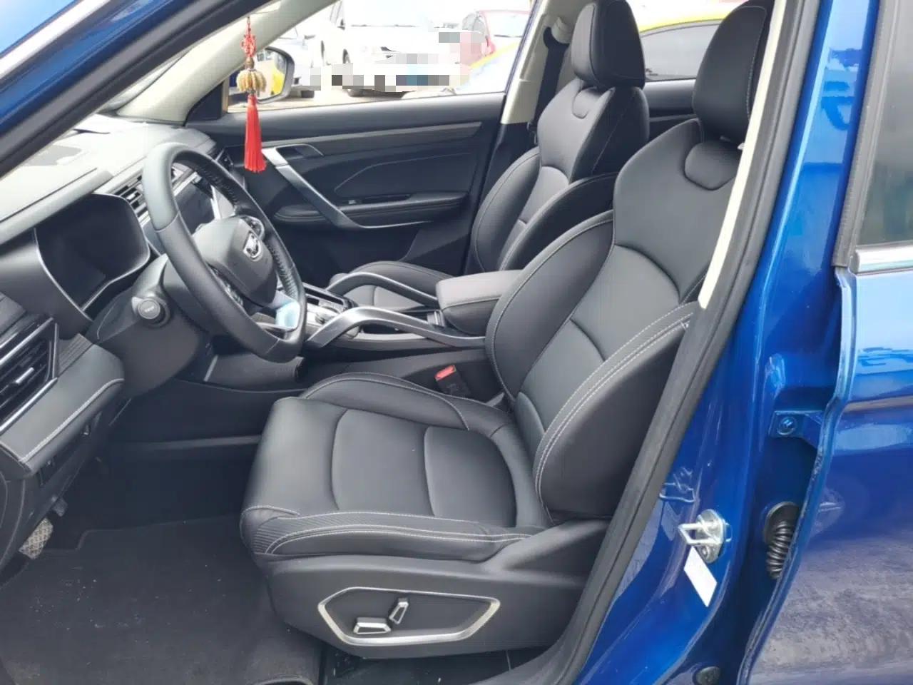 Used Geely Auto Emgrand X7 Sport 2020 1.5TD Automatic Smart Connect PRO — миниатюра 17
