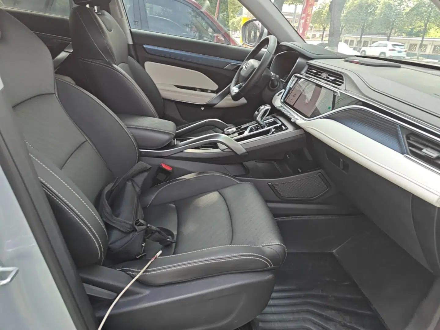 Used Geely Auto Emgrand X7 Sport 2022 Boyue X 1.8TD DCT ZhiZun Edition — миниатюра 19