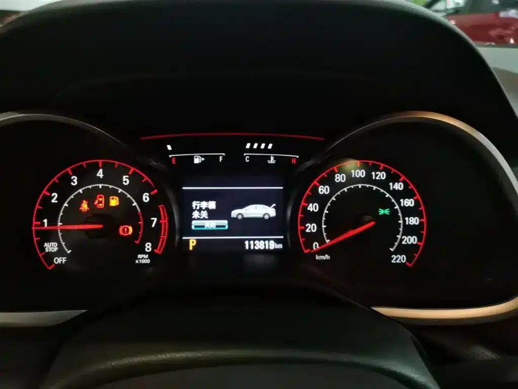 Chevrolet Cruze 2020 Mild Hybrid RS 330T Automatic Comfort Edition — миниатюра 12