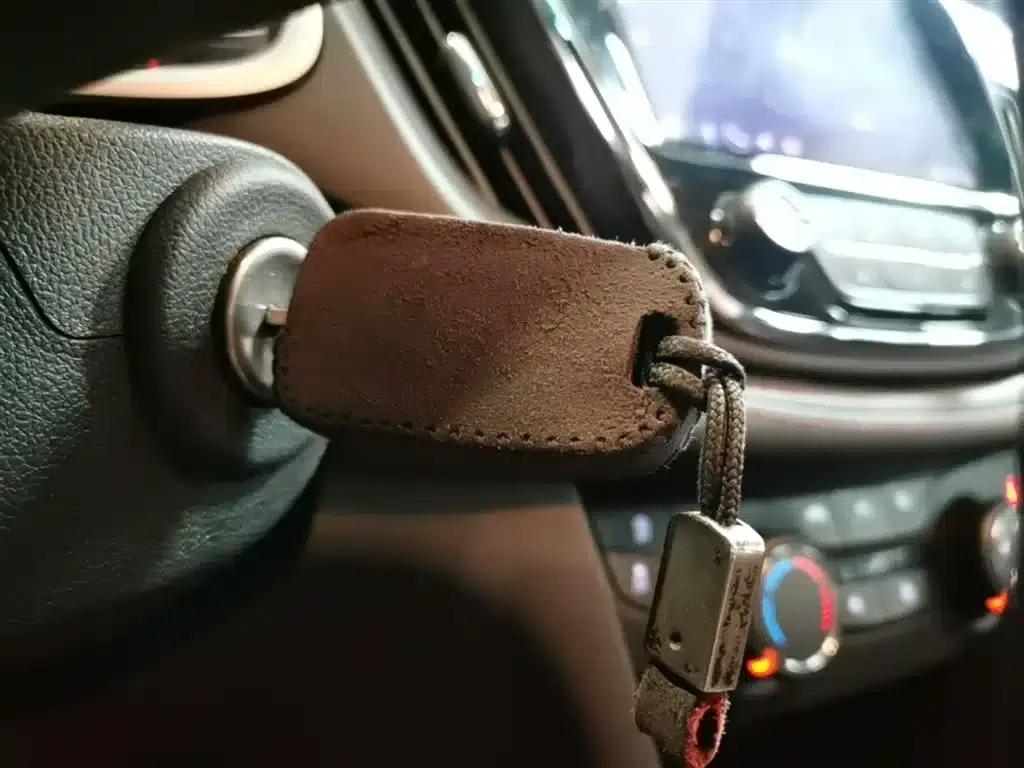 Chevrolet Cruze 2020 Mild Hybrid RS 330T Automatic Comfort Edition — миниатюра 9
